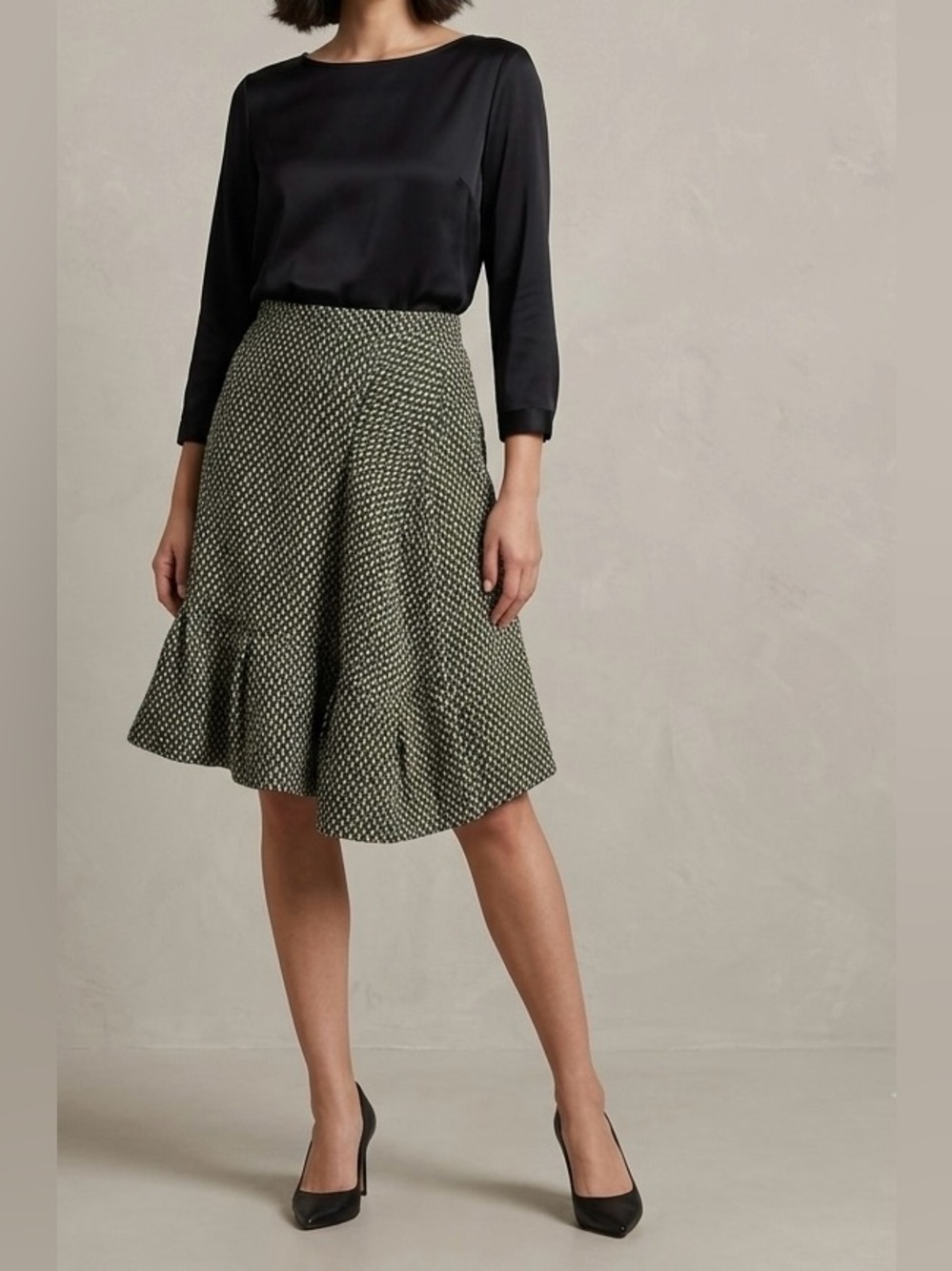Marni Luxury Wool Blend Tweed Geometric A-Line Ruffle Hem Skirt Green US 4